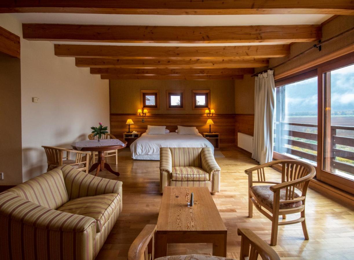 Hotel Natura Пеулья Экстерьер фото